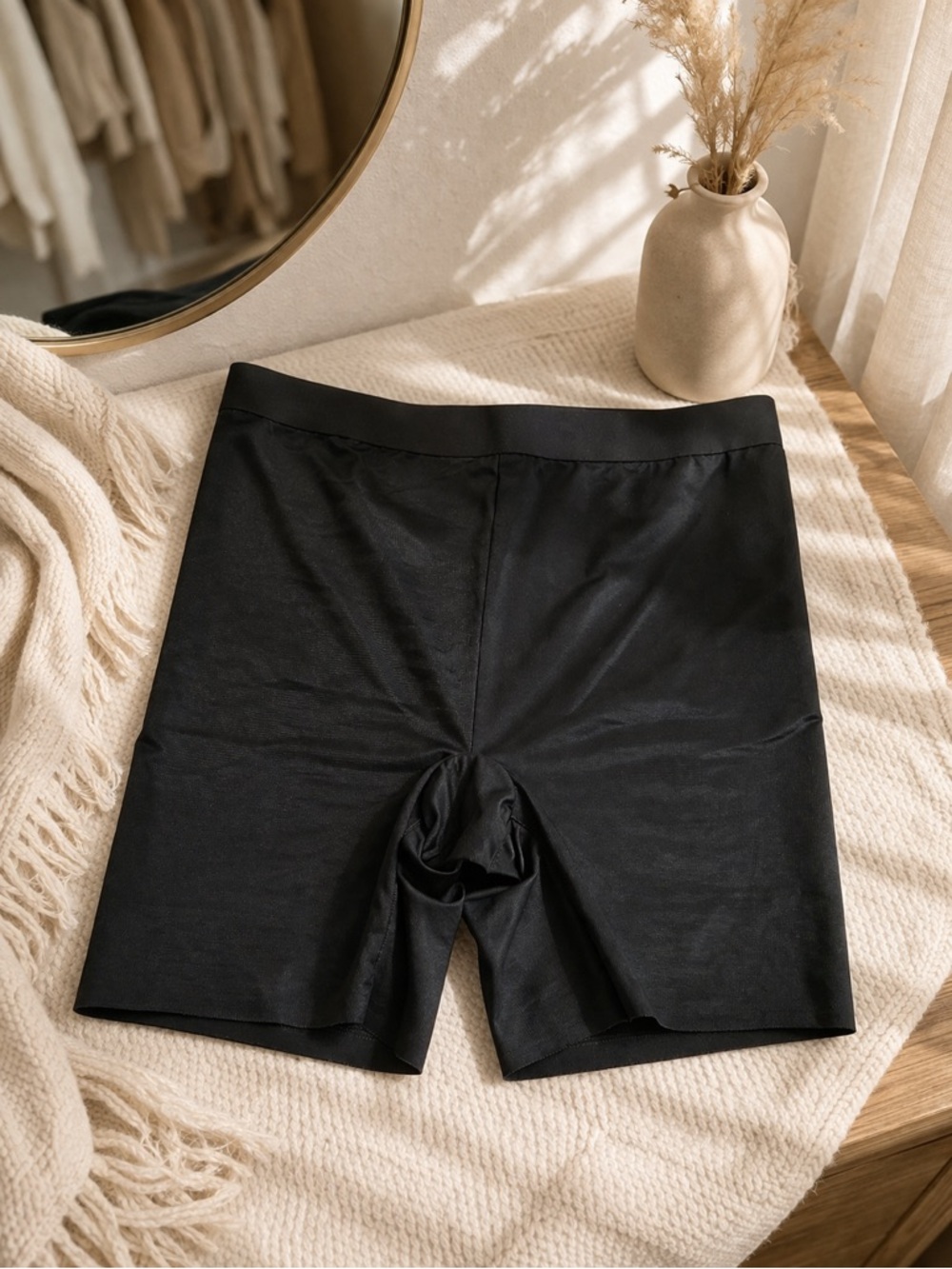 Spanx Thinstincts 2.0 Shorts Black Shapewear High Waist Medium